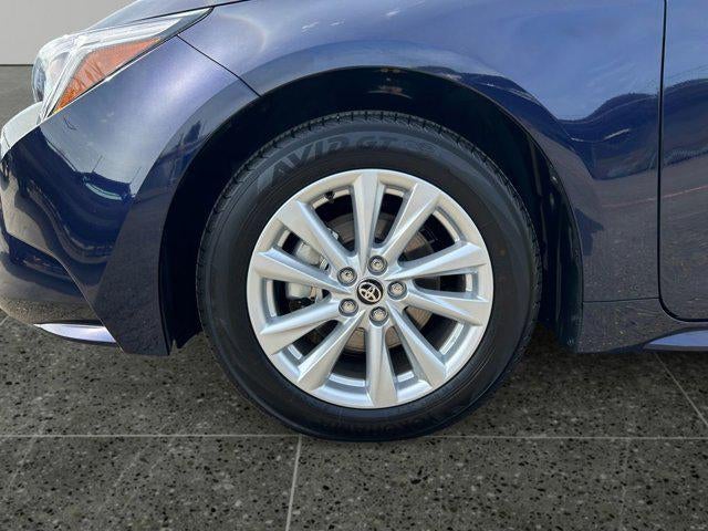 2026 Toyota COROLLA HYBRID XLE 1 Owner 50 MPG