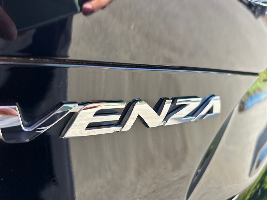 2021 Toyota Venza XLE XLE