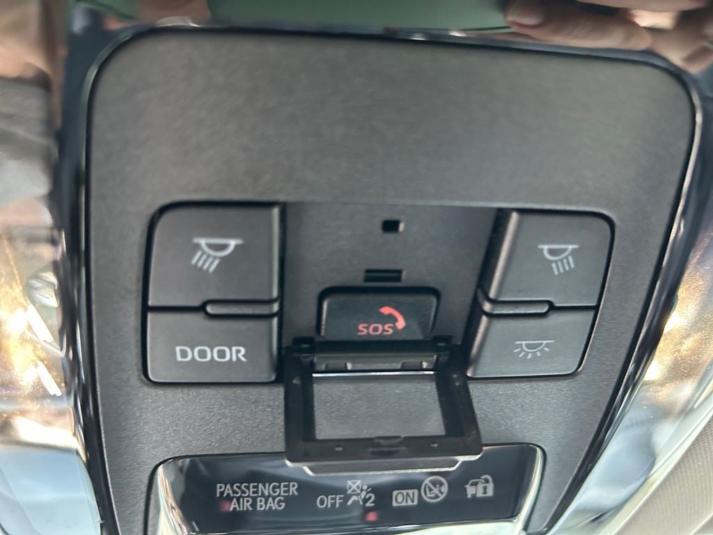 2021 Toyota Venza LE 1 Owner Local Trade In