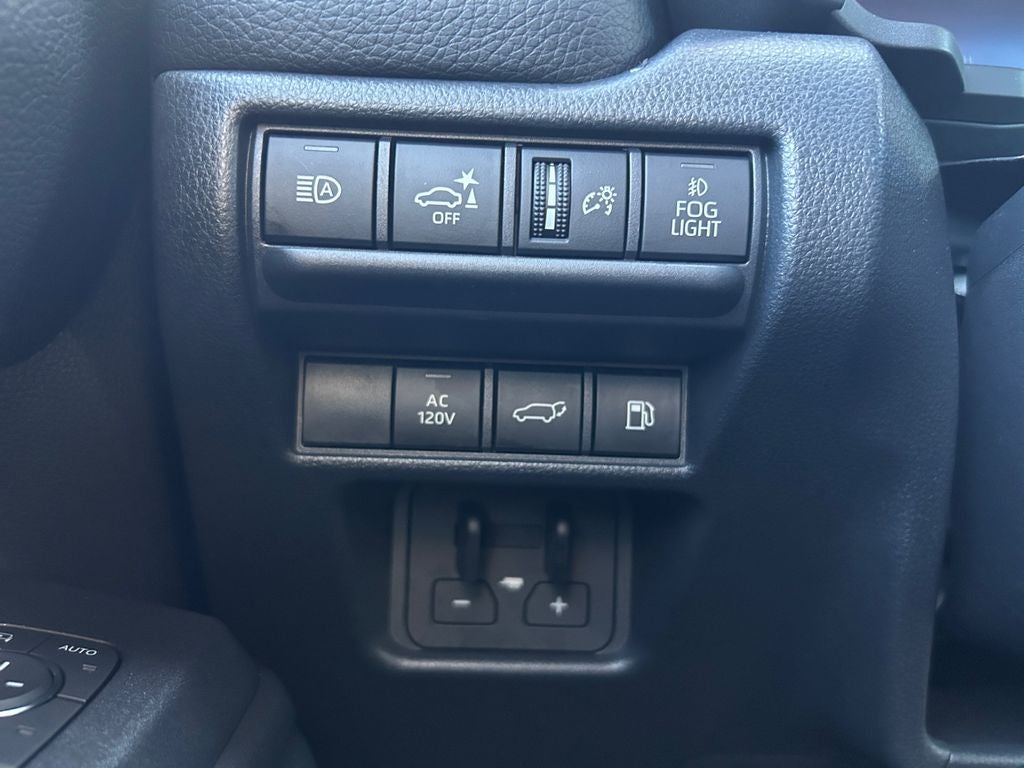 2025 Toyota Land Cruiser PREMIUM