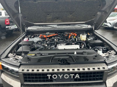 2025 Toyota Land Cruiser PREMIUM