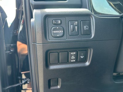 2024 Toyota 4Runner SR5 Premium 1 OWNER