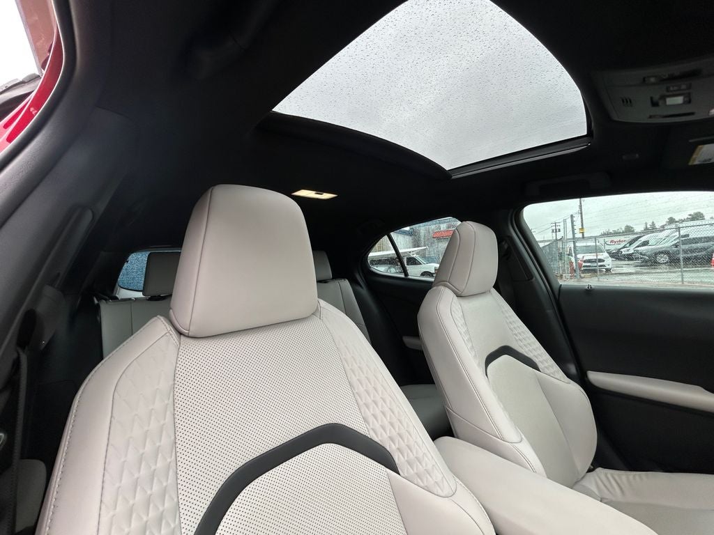 2022 Lexus UX 250h 250h Base