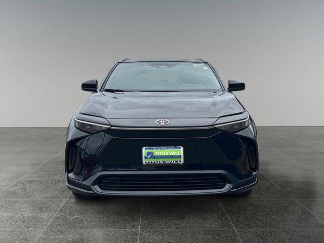 2025 Toyota bZ4X XLE