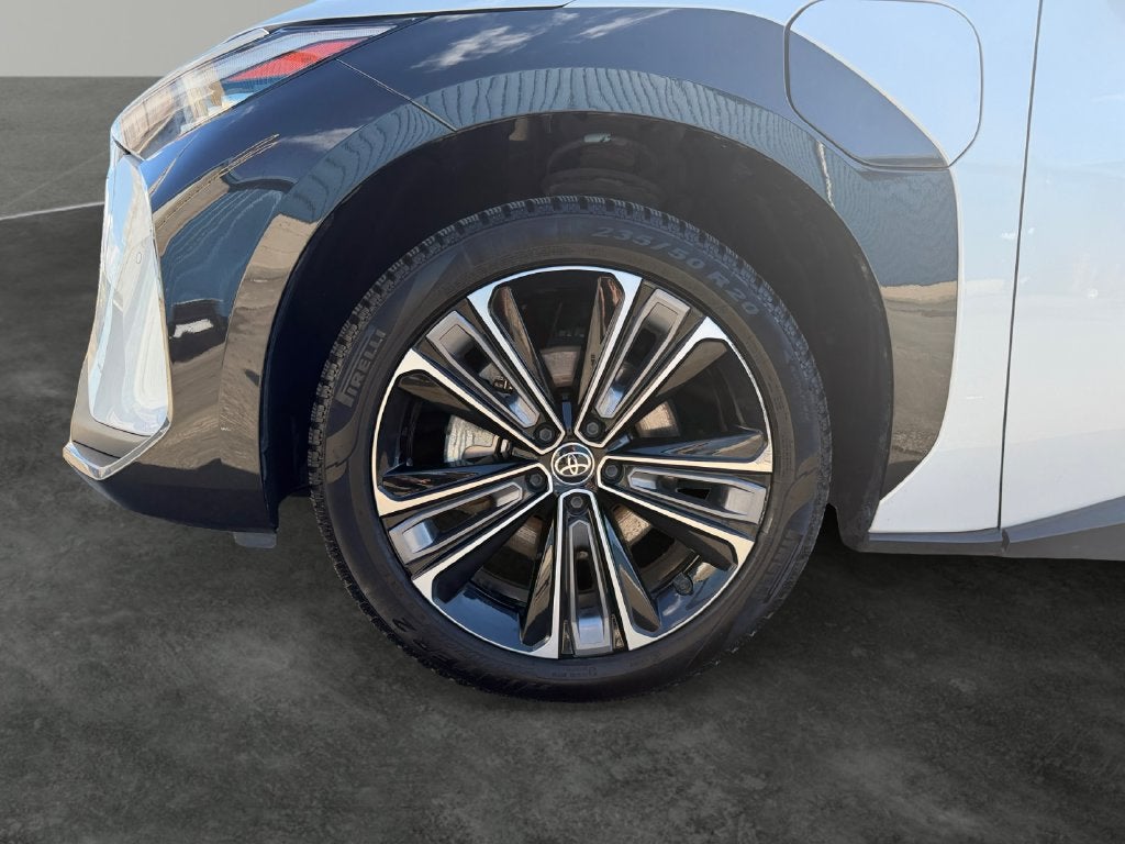 2023 Toyota bZ4X Limited
