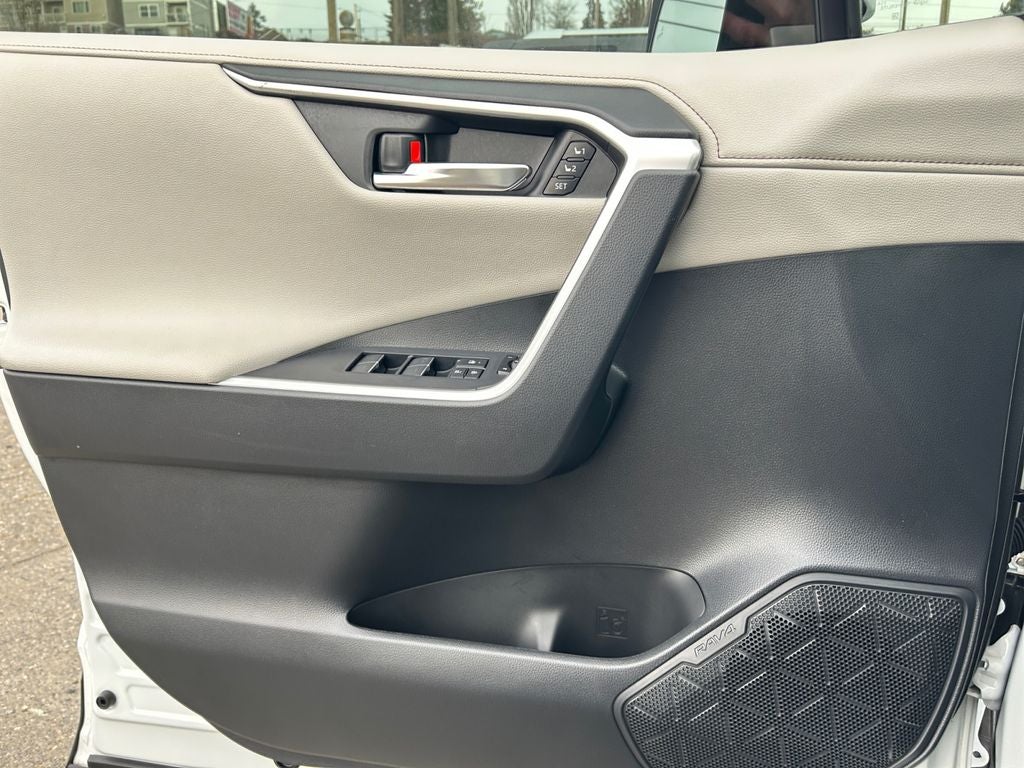 2023 Toyota RAV4 Hybrid Limited