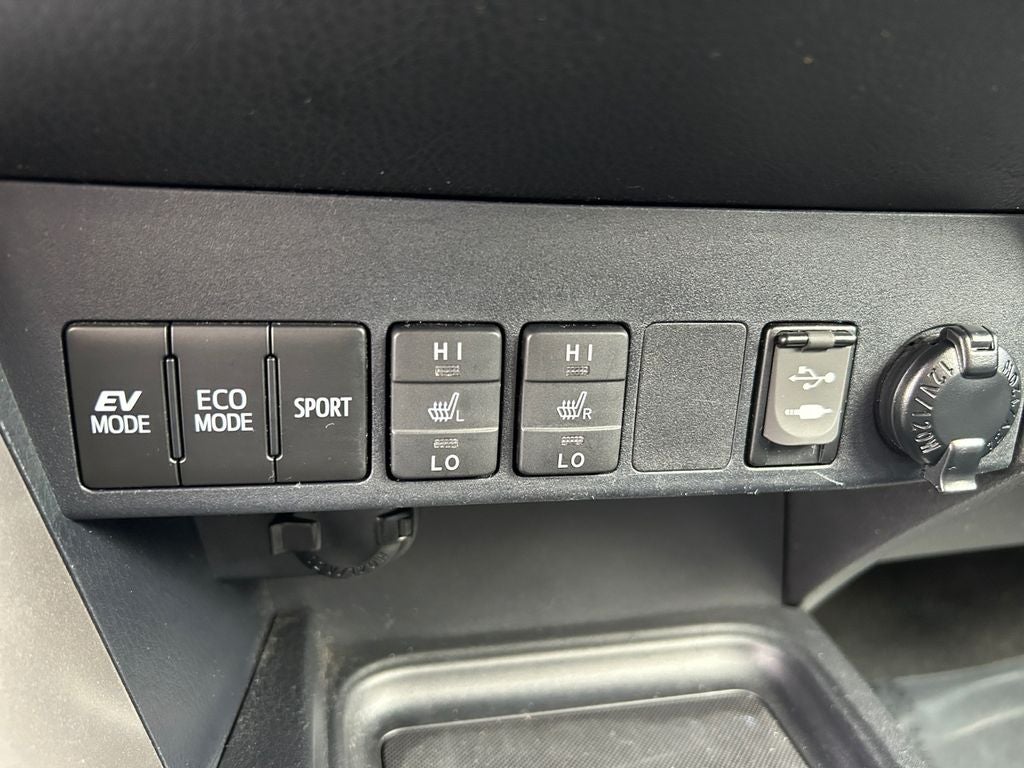 2017 Toyota RAV4 Hybrid Limited