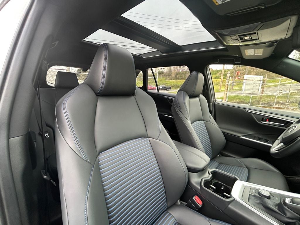 2024 Toyota RAV4 HYBRID XSE