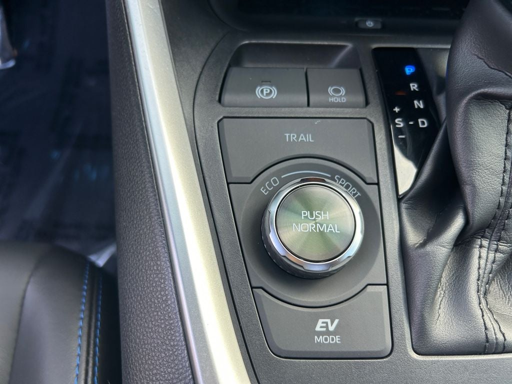 2022 Toyota RAV4 HYBRID XSE