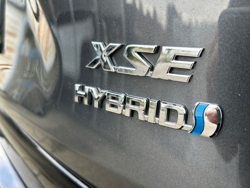 2020 Toyota RAV4 HYBRID XSE