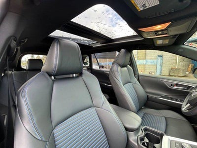 2020 Toyota RAV4 HYBRID XSE