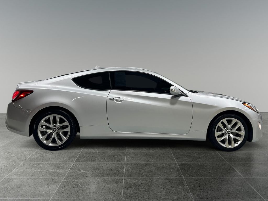 2016 Hyundai Genesis Coupe 3.8