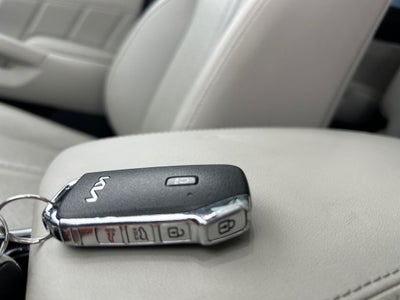 2023 Kia Sorento SX Prestige 38 MPG