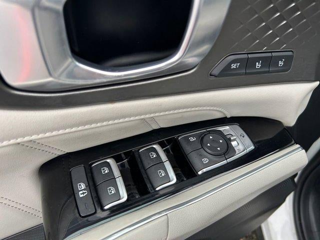 2023 Kia Sorento SX Prestige 38 MPG