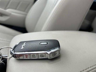 2023 Kia Sorento SX Prestige 38 MPG