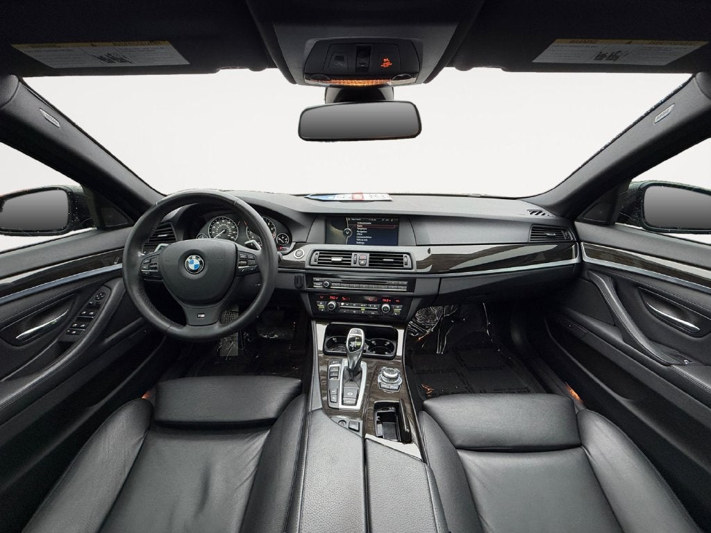 2012 BMW 5 Series 550i