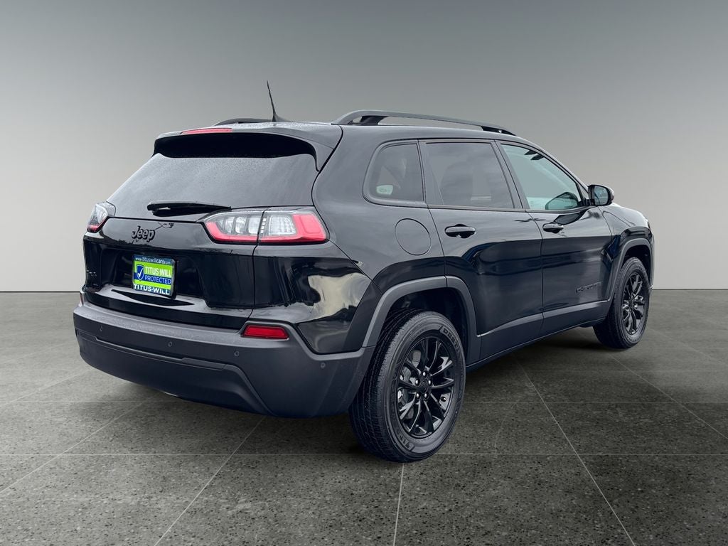 2023 Jeep Cherokee Altitude