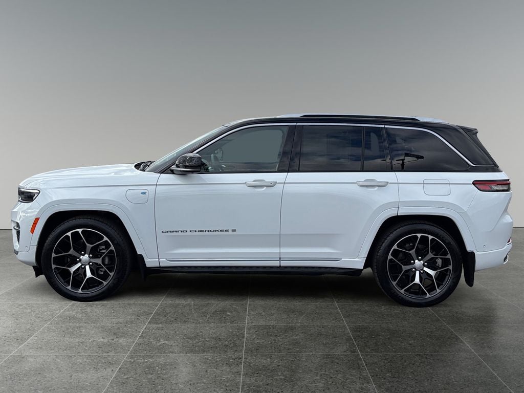 2022 Jeep Grand Cherokee Summit Reserve 4xe
