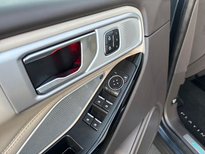 2022 Ford Explorer Platinum