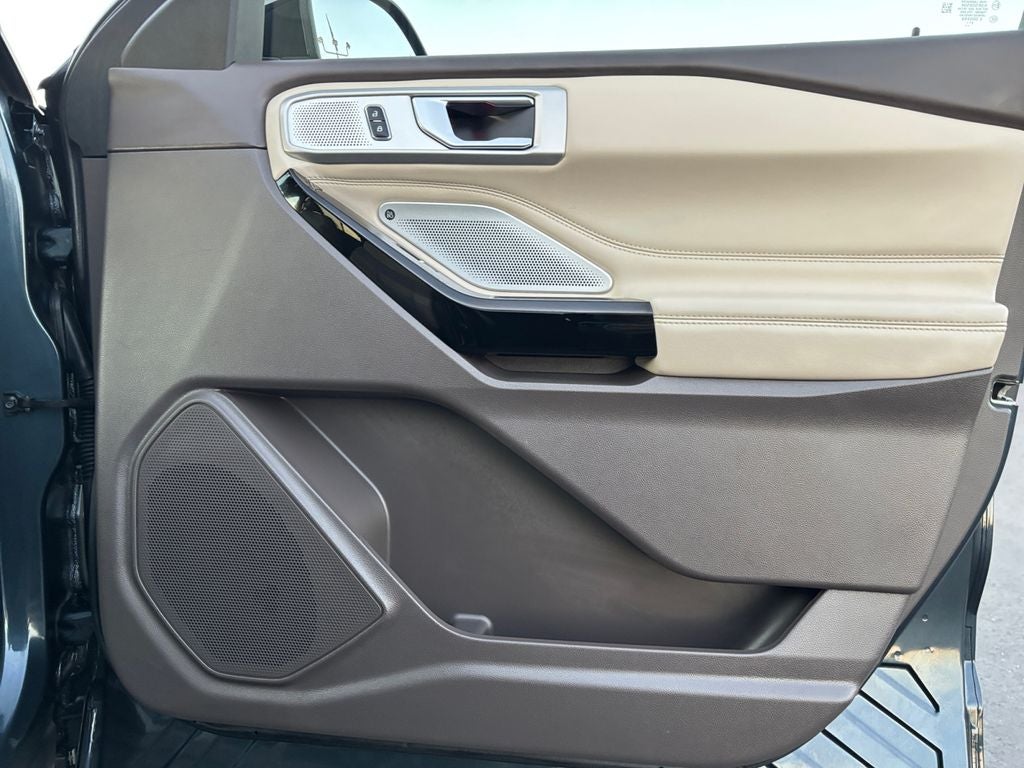 2022 Ford Explorer Platinum