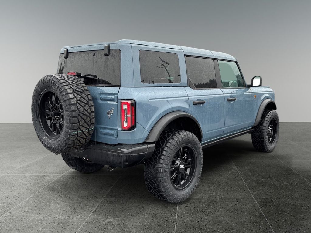 2025 Ford Bronco Badlands Lifted w/ Wheel & Tire Package