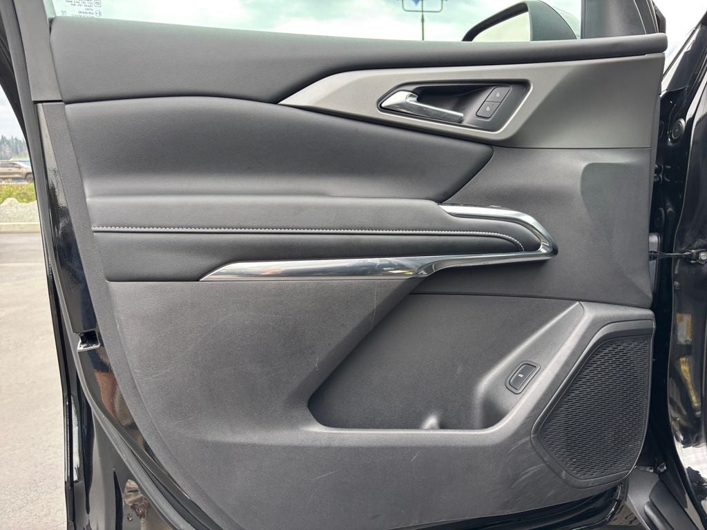 2025 Chevrolet Traverse LT 2LT