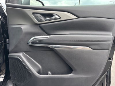 2025 Chevrolet Traverse LT 2LT