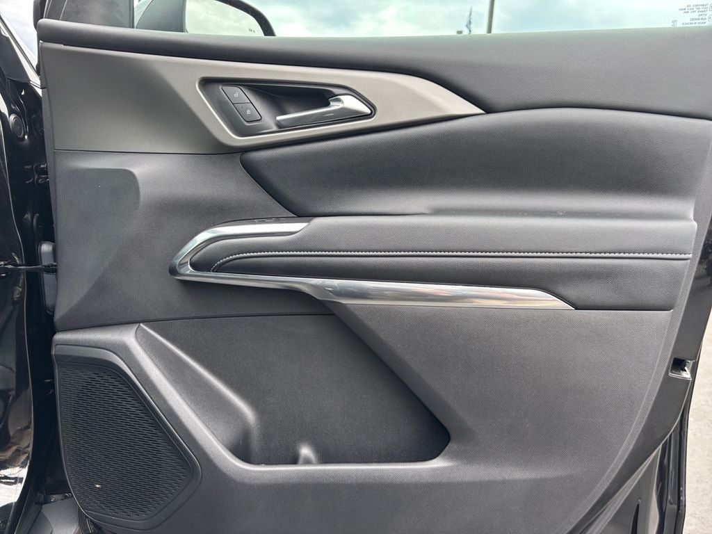 2025 Chevrolet Traverse LT 2LT