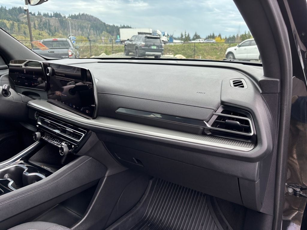 2025 Chevrolet Traverse LT 2LT