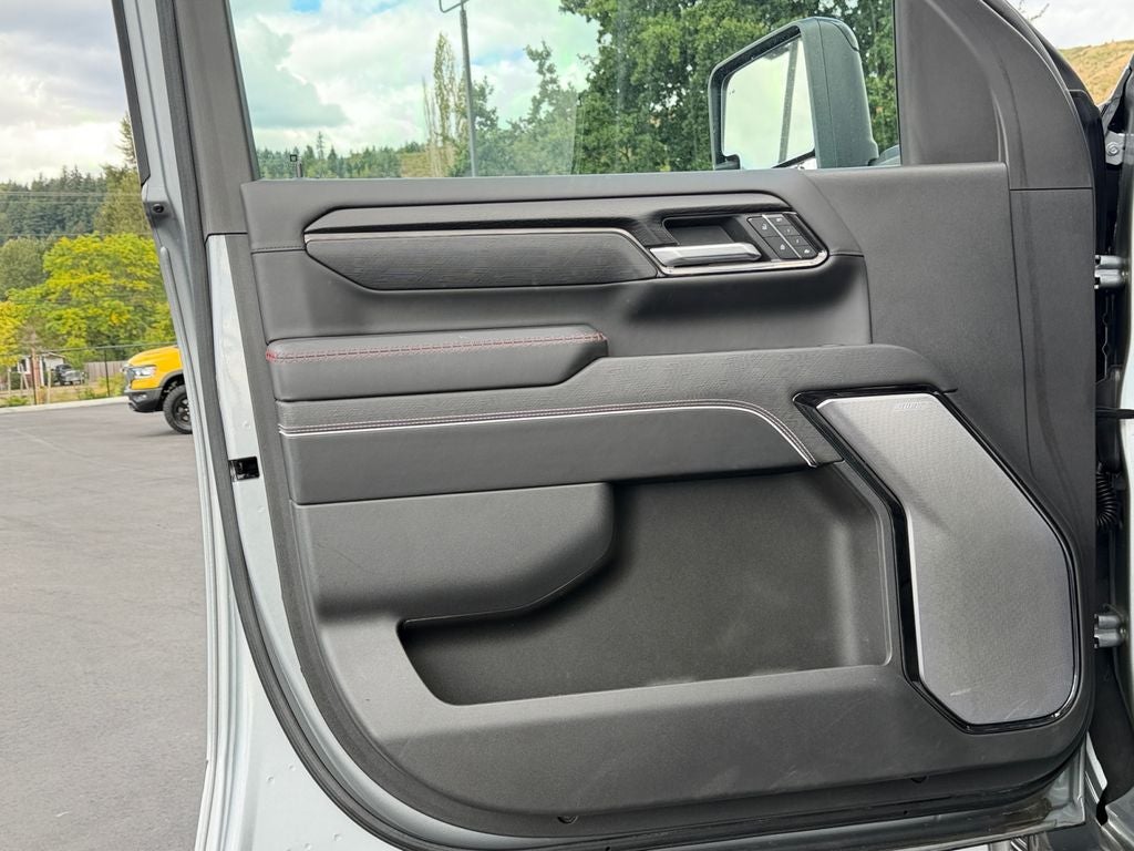 2025 GMC Sierra 2500HD AT4X