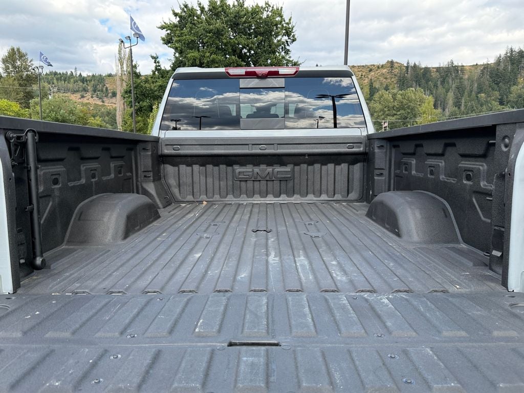 2025 GMC Sierra 2500HD AT4X