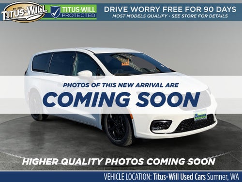 2023 Chrysler Pacifica Hybrid Touring L