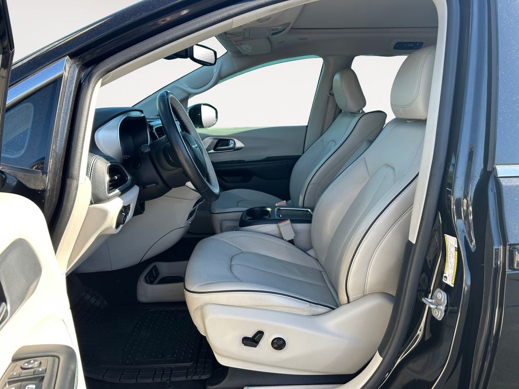 2018 Chrysler Pacifica Hybrid Limited