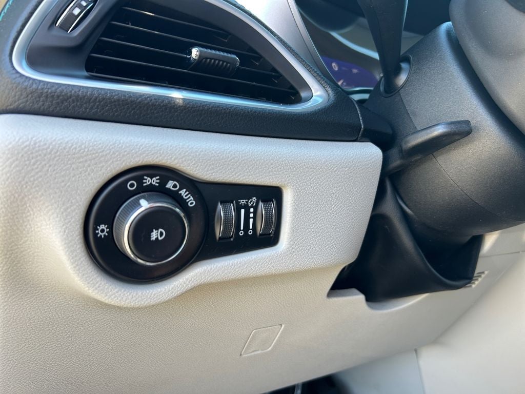 2018 Chrysler Pacifica Hybrid Limited