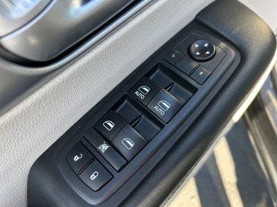 2018 Chrysler Pacifica Hybrid Limited
