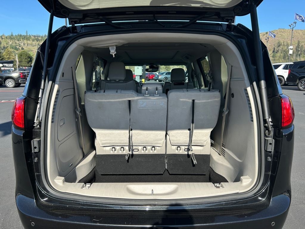 2018 Chrysler Pacifica Hybrid Limited