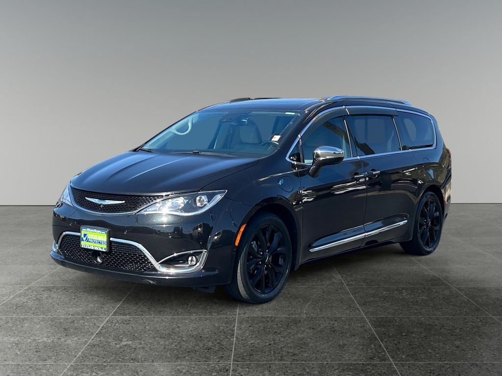2018 Chrysler Pacifica Hybrid Limited