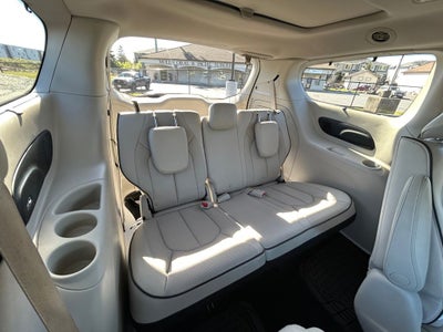 2018 Chrysler Pacifica Hybrid Limited