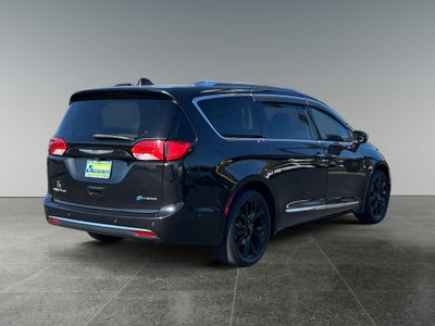 2018 Chrysler Pacifica Hybrid Limited