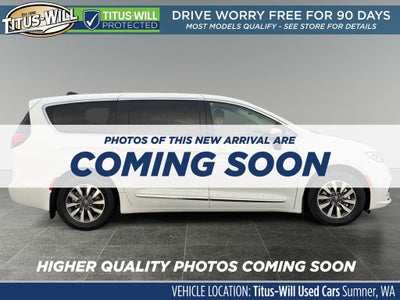 2023 Chrysler Pacifica Hybrid Limited