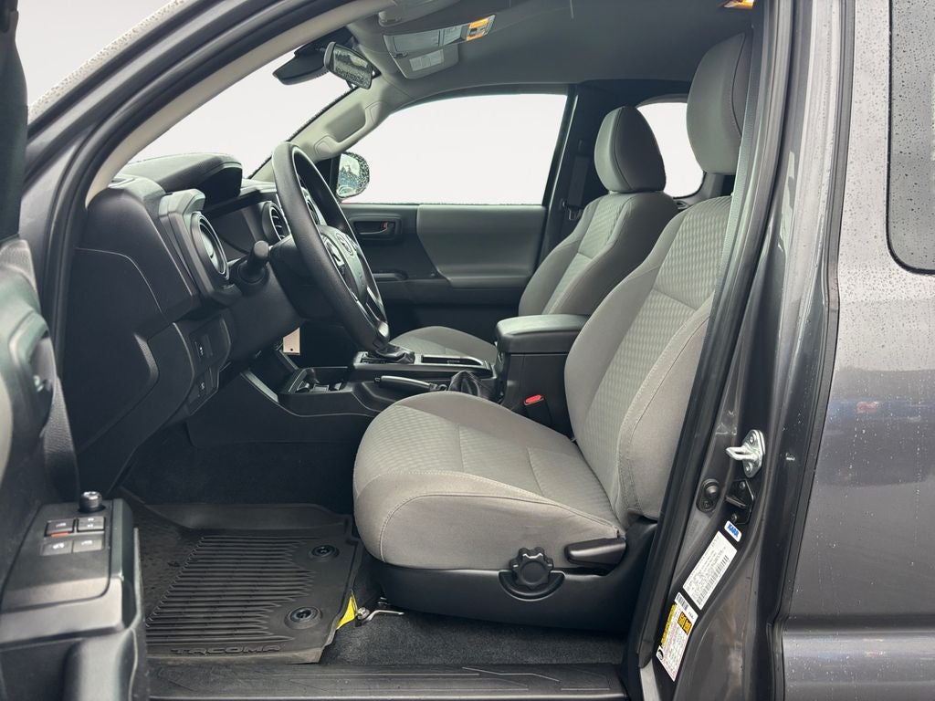 2022 Toyota Tacoma SR V6