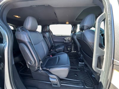 2021 Toyota Sienna XSE 7 Passenger