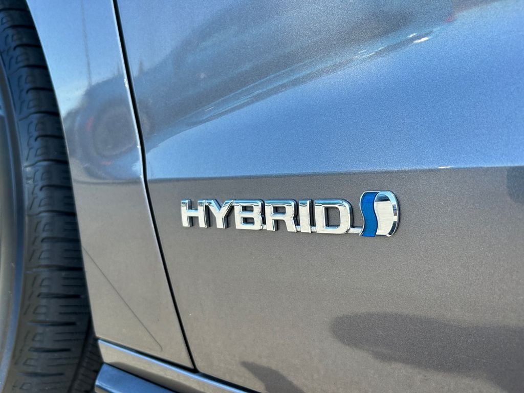 2021 Toyota Sienna XSE 7 Passenger