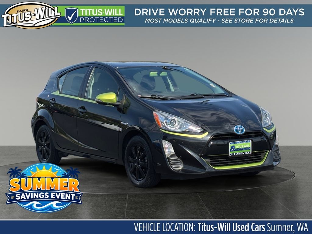 2016 Toyota Prius c Persona Series