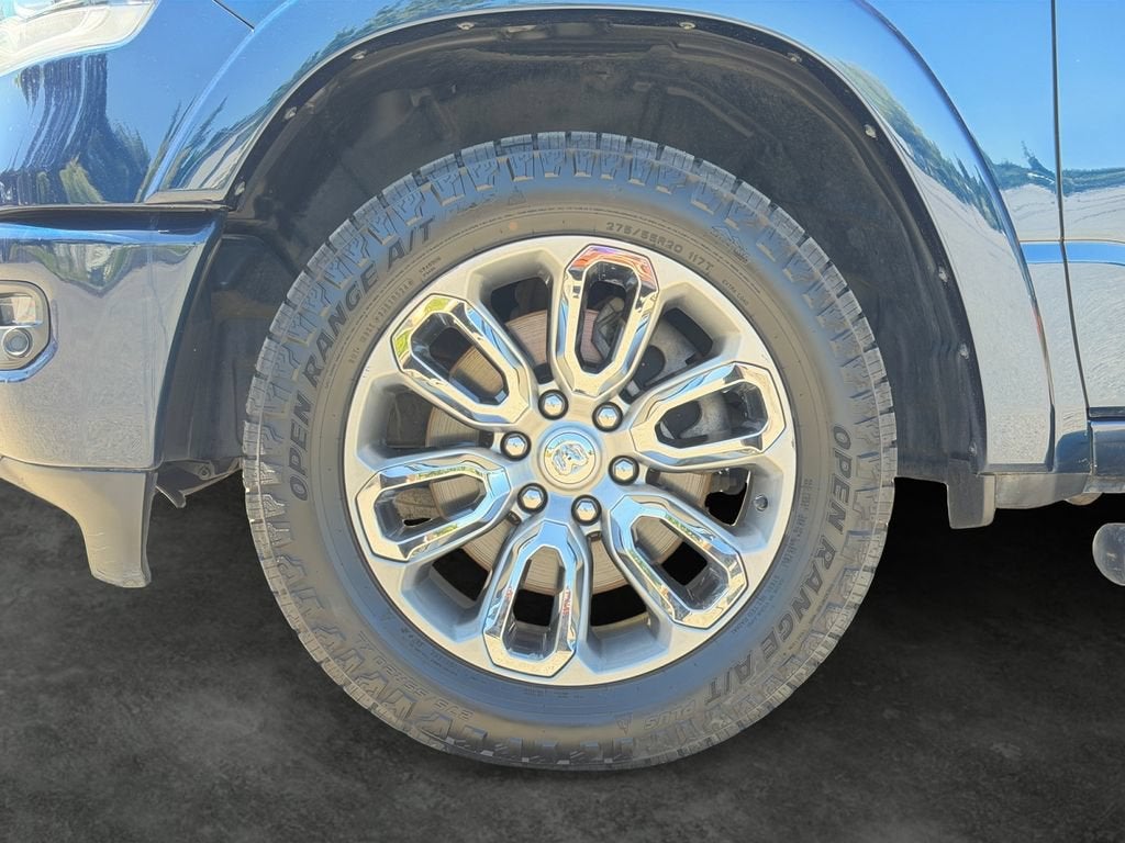 2021 RAM 1500 Laramie Crew Cab 4x4 5'7" Box