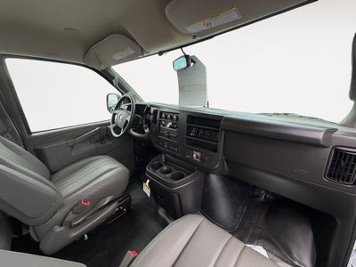 2025 Chevrolet Express Cargo WT