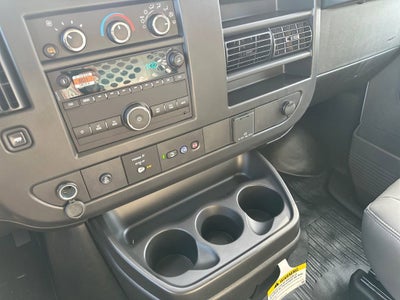2025 Chevrolet Express Cargo WT
