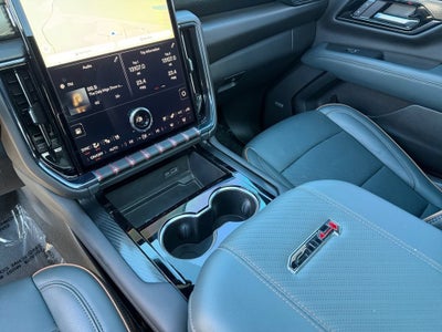 2025 GMC Yukon AT4