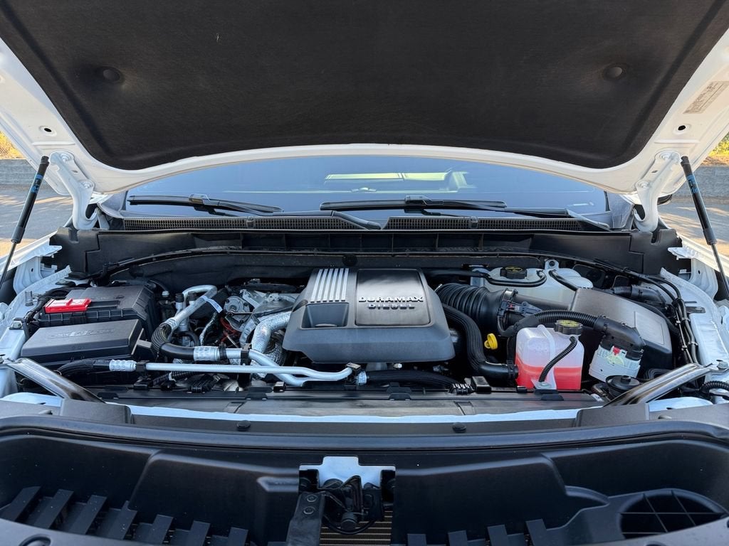 2025 GMC Yukon AT4
