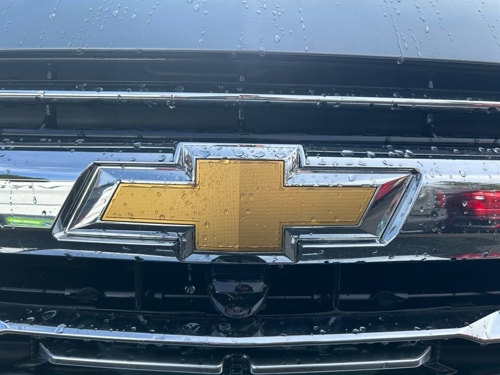 2026 Chevrolet Suburban Premier - Photo 32